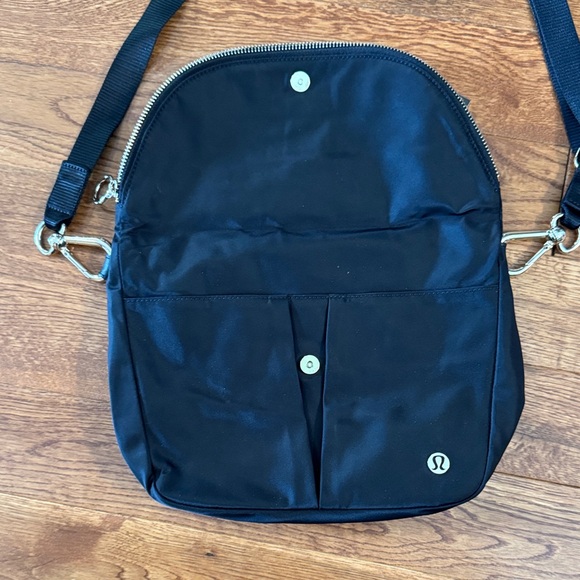 Lululemon Festival Bag - Picture 3 of 7